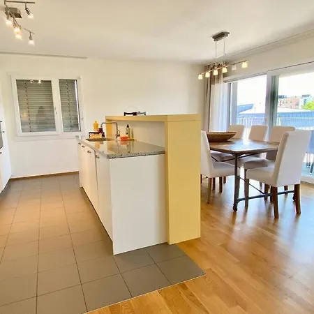 Exclusive Bright Terrace, City Center Of Apartmán