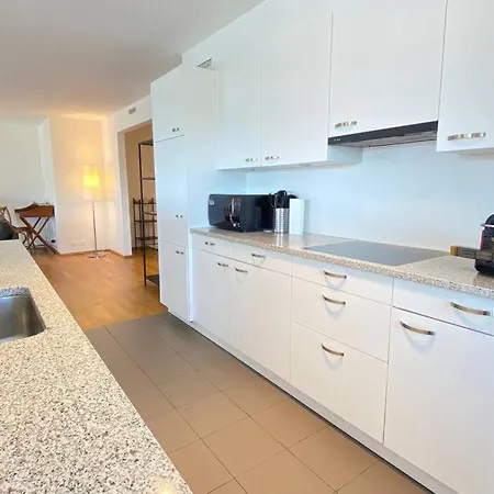 Exclusive Bright Terrace, City Center Of Apartmán Лозана